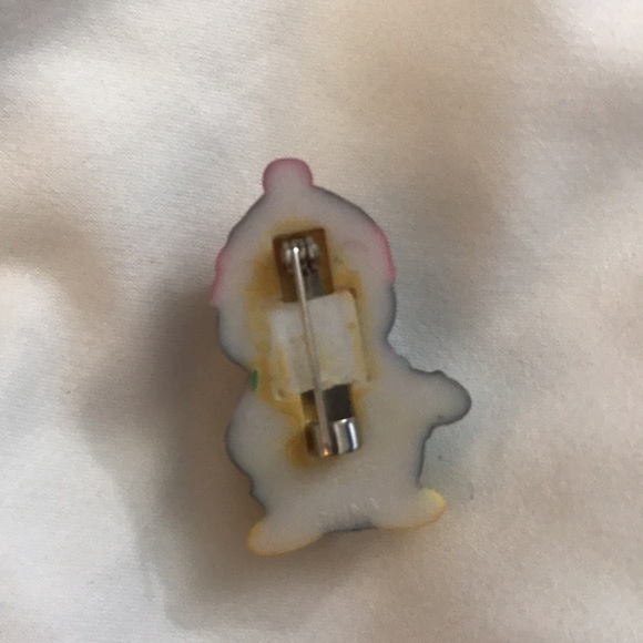 ⚡️FINAL PRICE⚡️ Vintage Penguin Christmas Pin/Brooch! - Picture 5 of 6